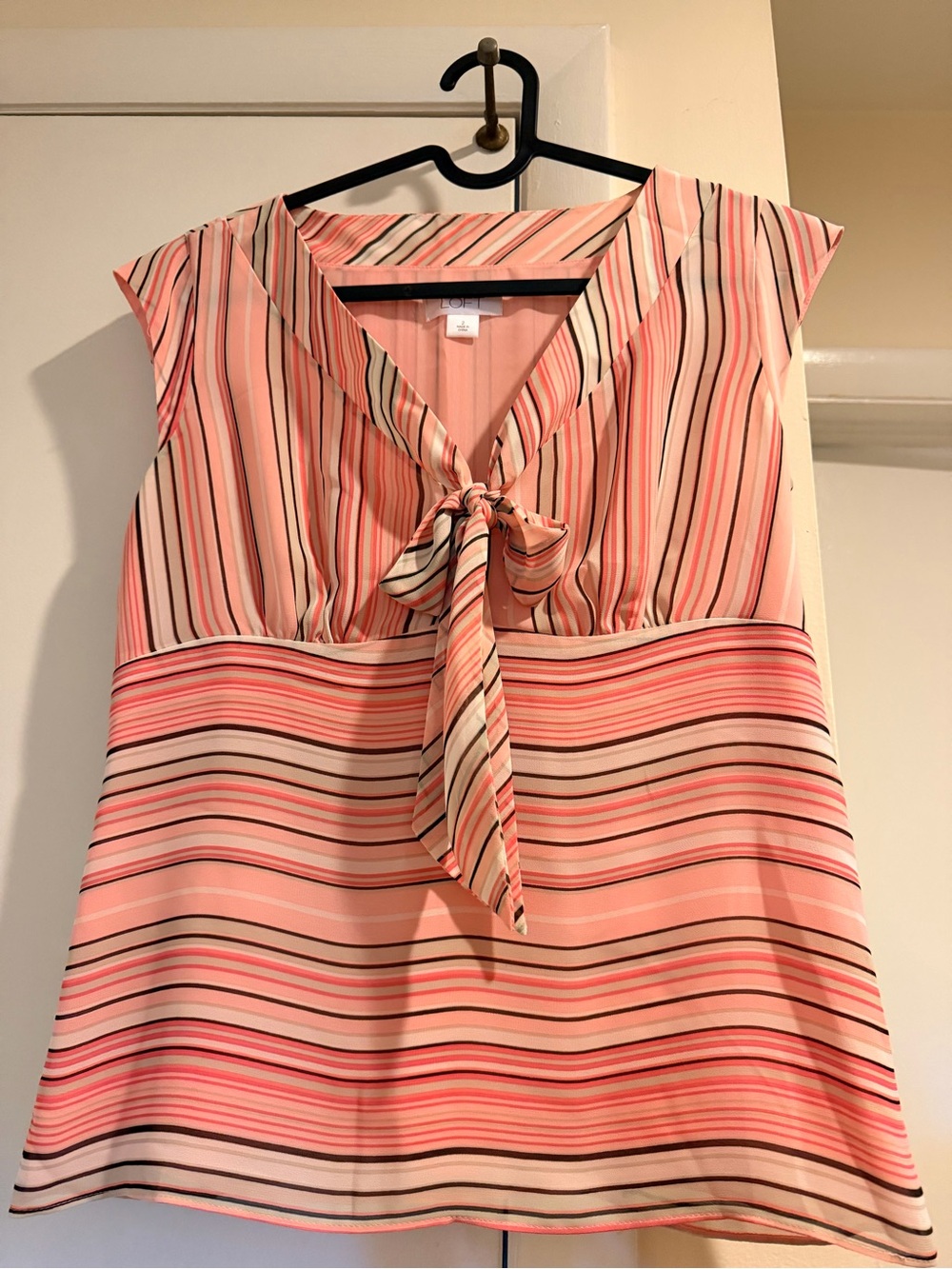 Ann Taylor LOFT Y2K vintage pink multi-stripe tie-front sleeveless blouse